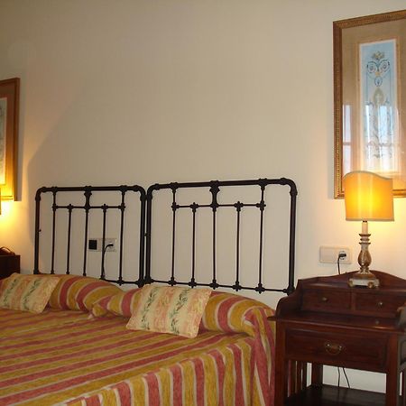 Pazo A Capitana Bed & Breakfast Камбадос Екстериор снимка